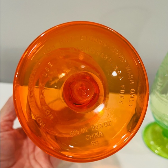 LAST CALL BEFORE DONATING! Hawaiian Luau Tiki glasses - Picture 8 of 9